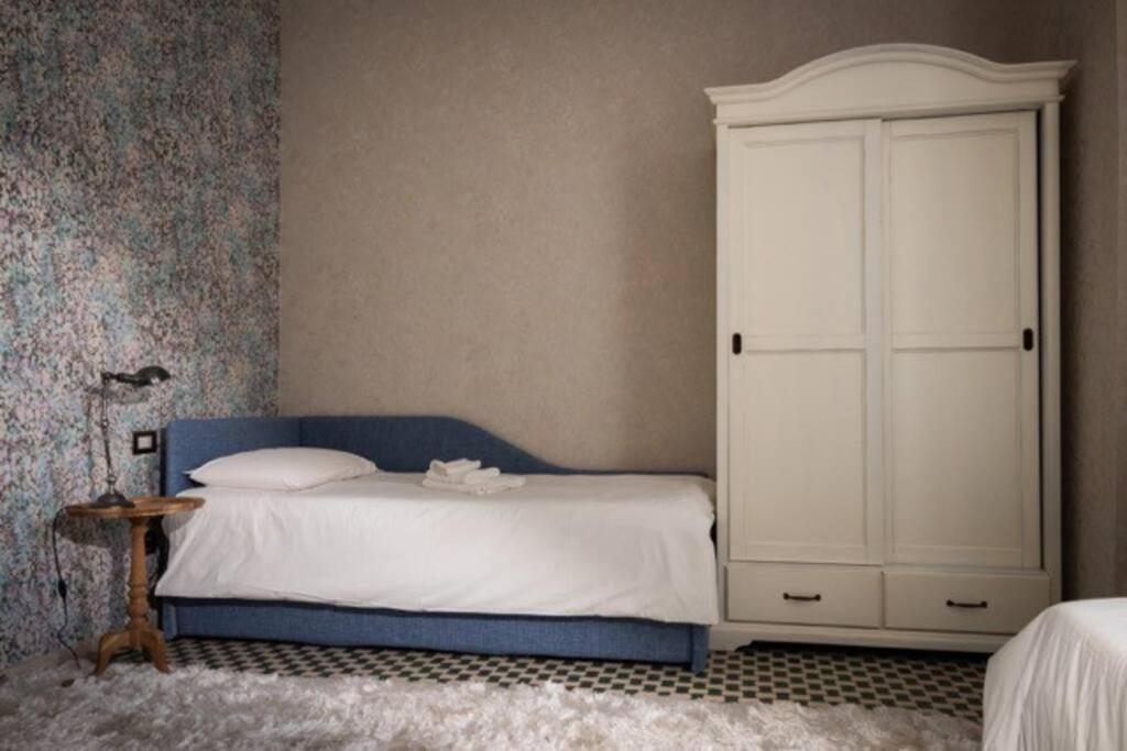 Apartamento Merulana Penthouse: 5 Minutes Walk From Colosseum Roma