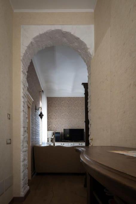Merulana Penthouse: 5 Minutes Walk From Colosseum * Rom